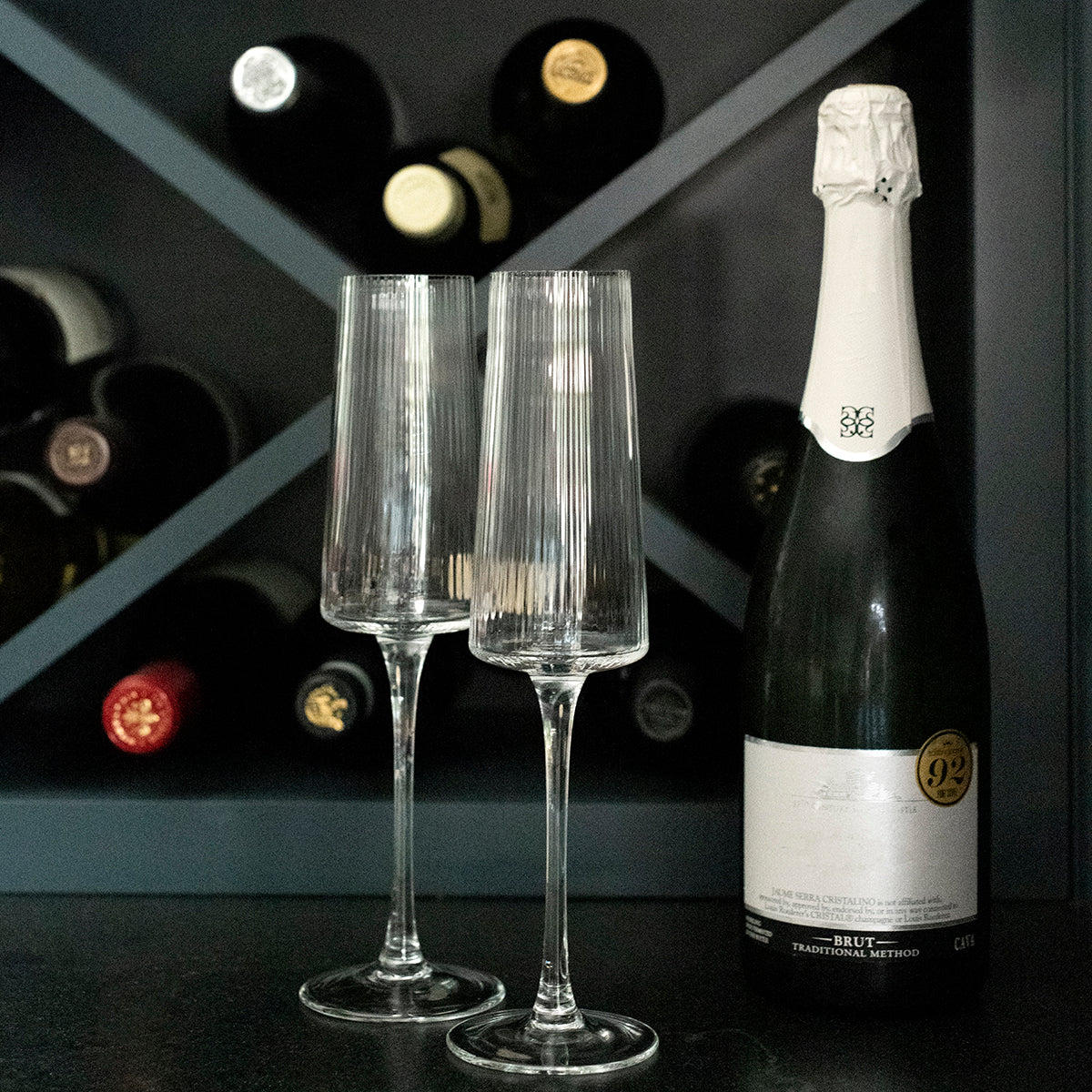 Reeded Glass Champagne Flute – chandeliersandtulips