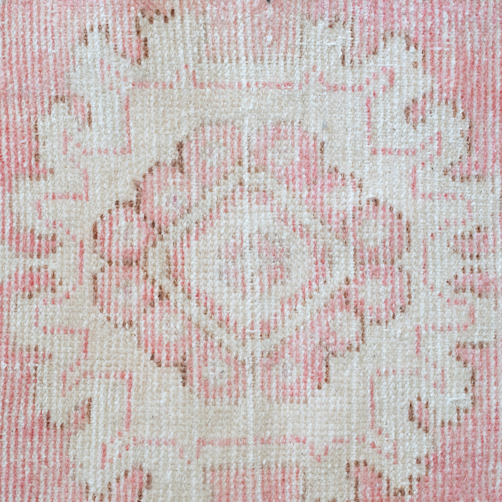 Vintage Rugs – Tuesday Made