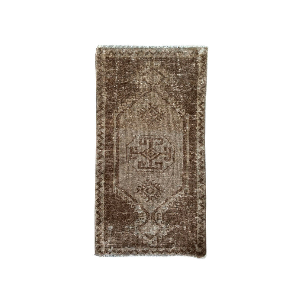 'Mylah' Vintage Rug (2 x 3)