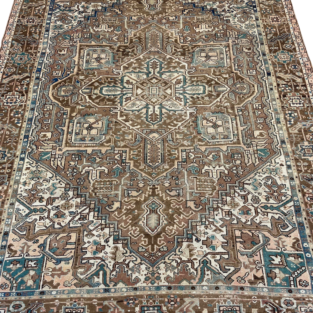 'Cassian' Vintage Rug (8 x 10)